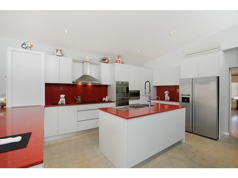 34 Oxford Street, Umina Beach NSW 2257