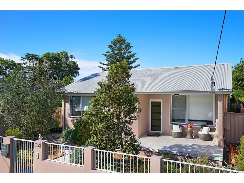 34 Oxford Street, Umina Beach NSW 2257
