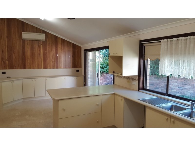 54 Yugari Crescent, Daleys Point NSW 2257