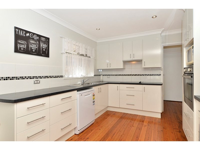 76 Springwood Street, Ettalong Beach NSW 2257