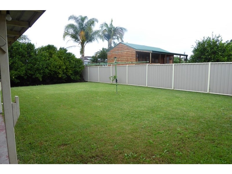 7 Pattie Place, Woy Woy NSW 2256