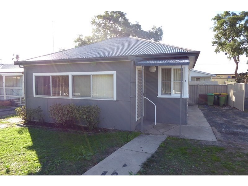 7 Osborne Avenue, Umina Beach NSW 2257