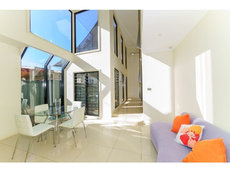 1 and 2/32 Kallaroo Road, Umina Beach NSW 2257