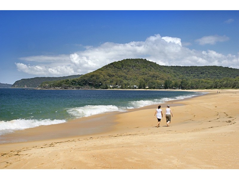 5 Pearl Beach Drive, Pearl Beach NSW 2256