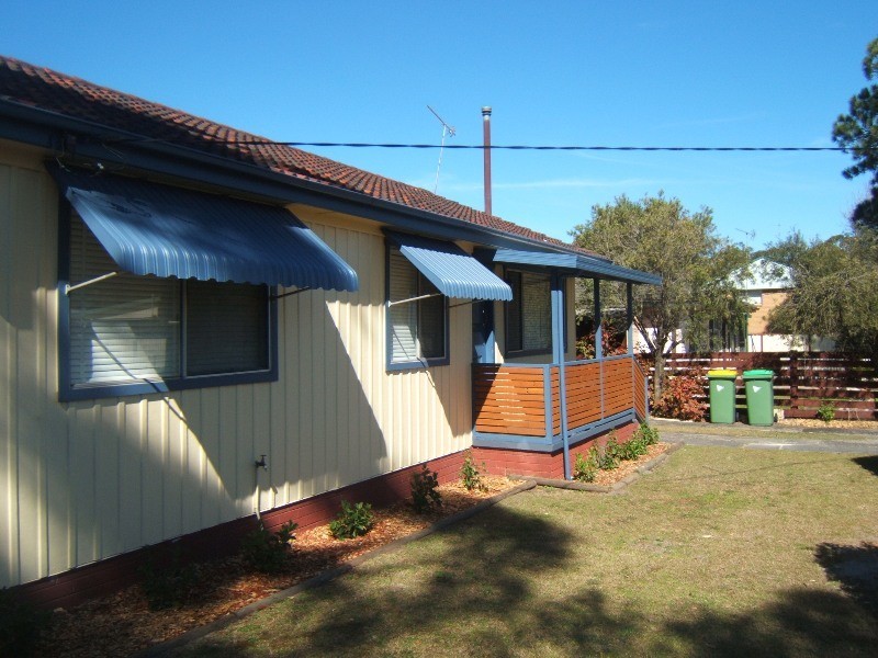 24 Springwood Avenue, Blackwall NSW 2256