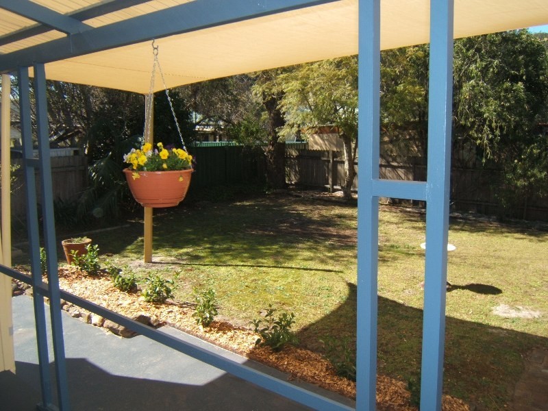 24 Springwood Avenue, Blackwall NSW 2256