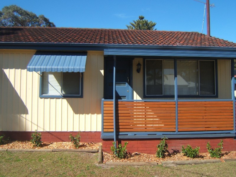 24 Springwood Avenue, Blackwall NSW 2256