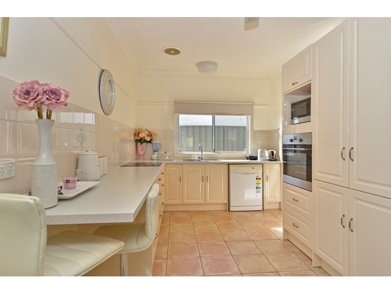 6 Norman Street, Umina Beach NSW 2257