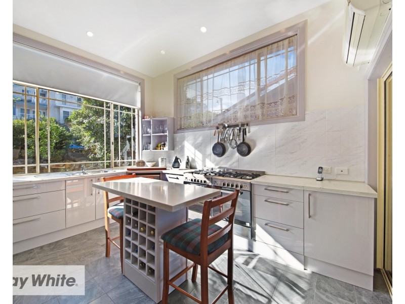 33 The Palisade, Umina Beach NSW 2257