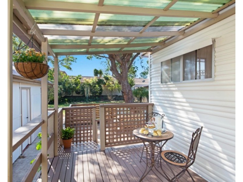 9 Wyoming Street, Blackwall NSW 2256