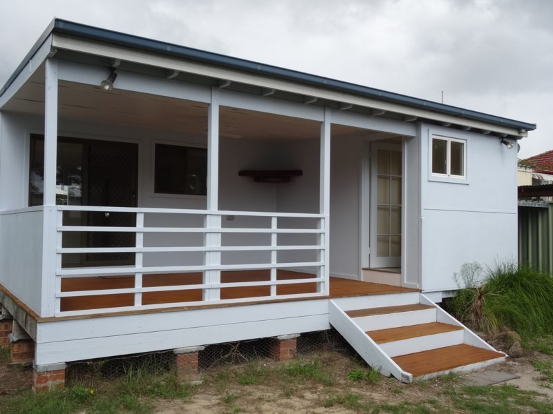 27 Barrenjoey Road, Ettalong Beach NSW 2257