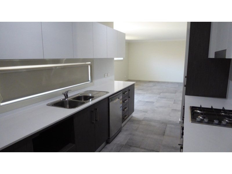 2/446 Ocean Beach Road, Umina Beach NSW 2257