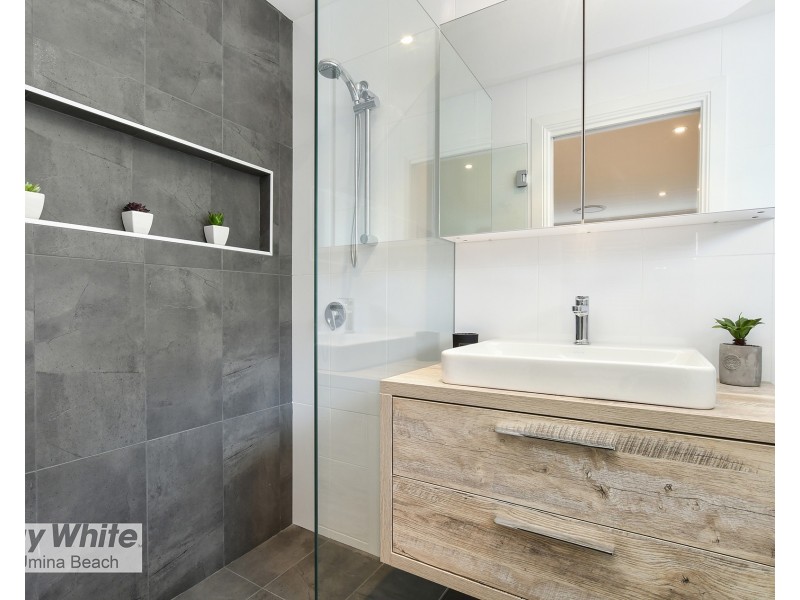 5 Knights Close, Umina Beach NSW 2257