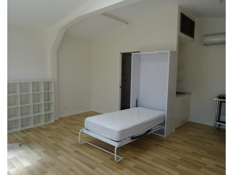 15B Waterloo Avenue, Woy Woy NSW 2256