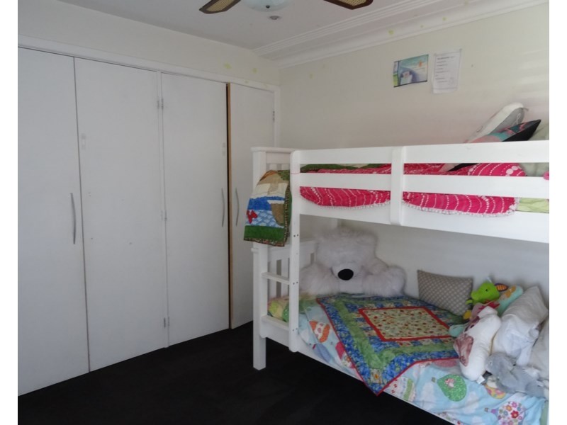 1 Crown Road, Umina Beach NSW 2257