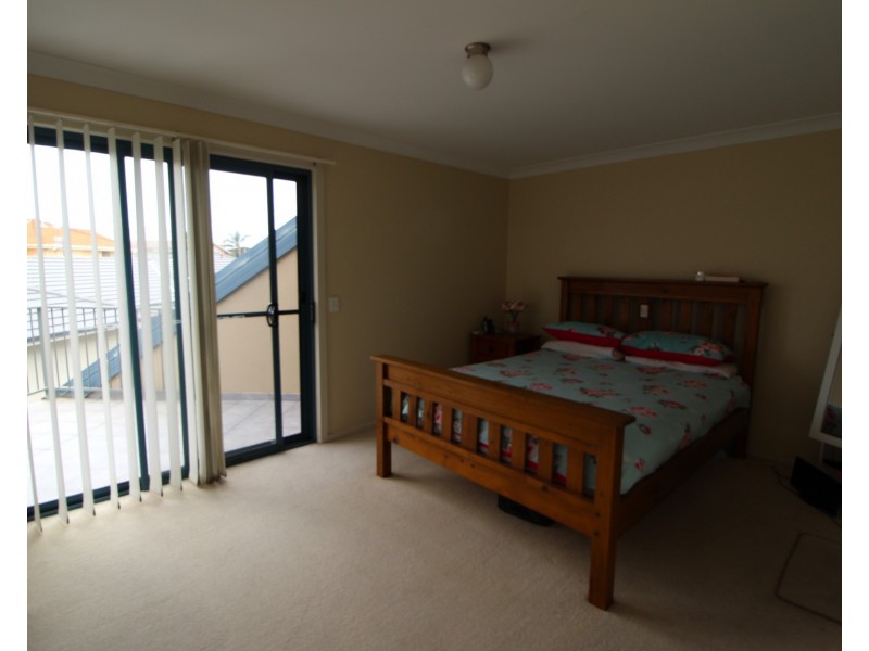 2/188 West Street, Umina Beach NSW 2257