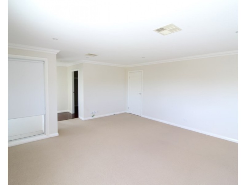 52 Cambridge Street, Umina Beach NSW 2257