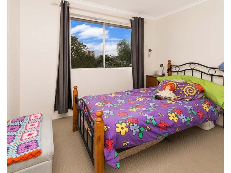 15/23-27 Hills Street, Gosford NSW 2250