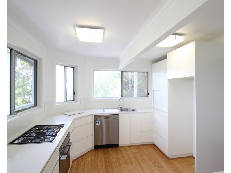 45 Greenhaven Drive, Umina Beach NSW 2257