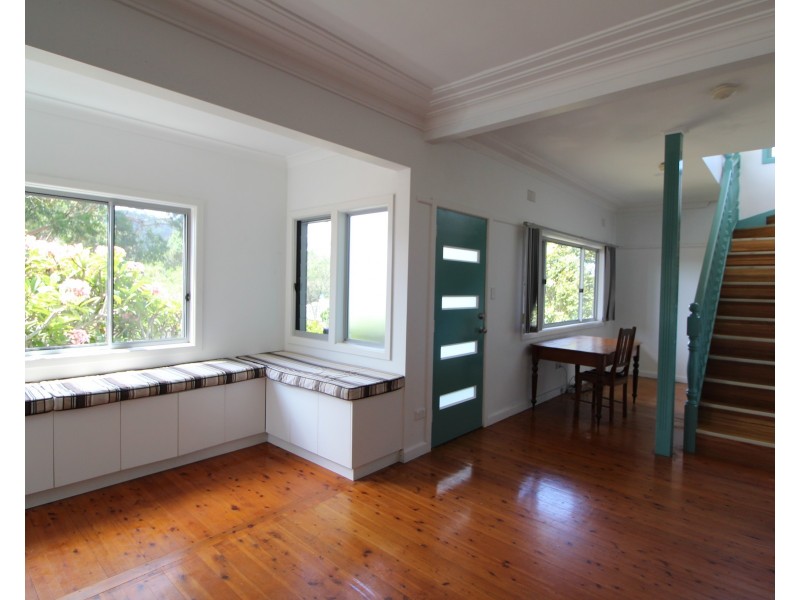 42 Taylor Street, Woy Woy Bay NSW 2256