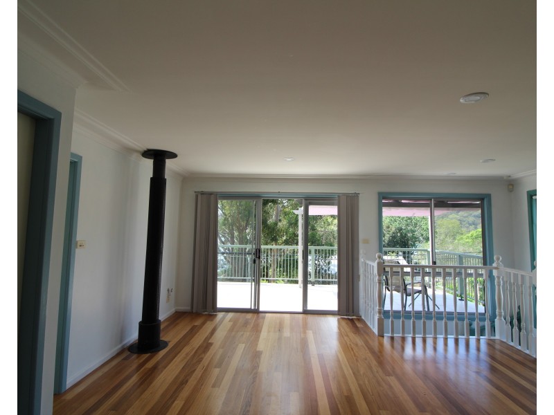 42 Taylor Street, Woy Woy Bay NSW 2256