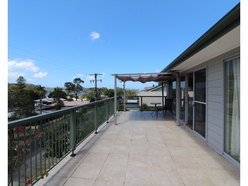 42 Taylor Street, Woy Woy Bay NSW 2256