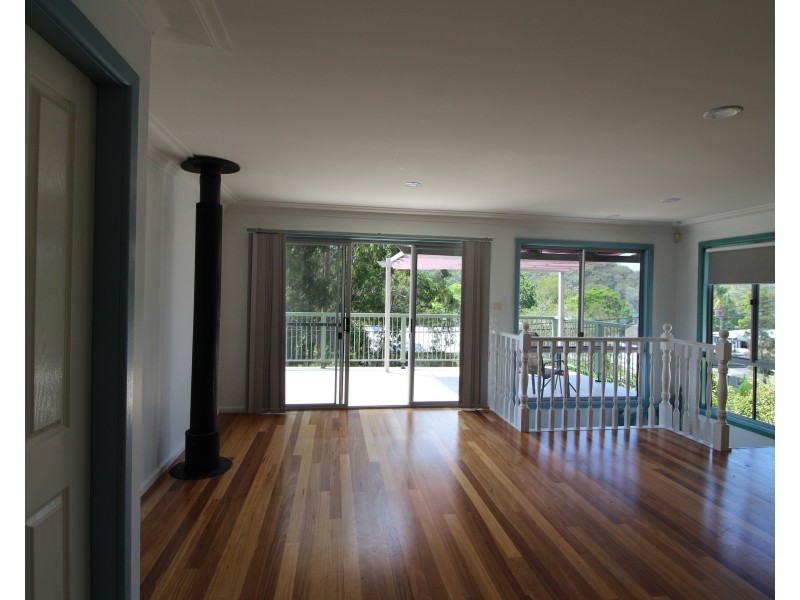 42 Taylor Street, Woy Woy Bay NSW 2256