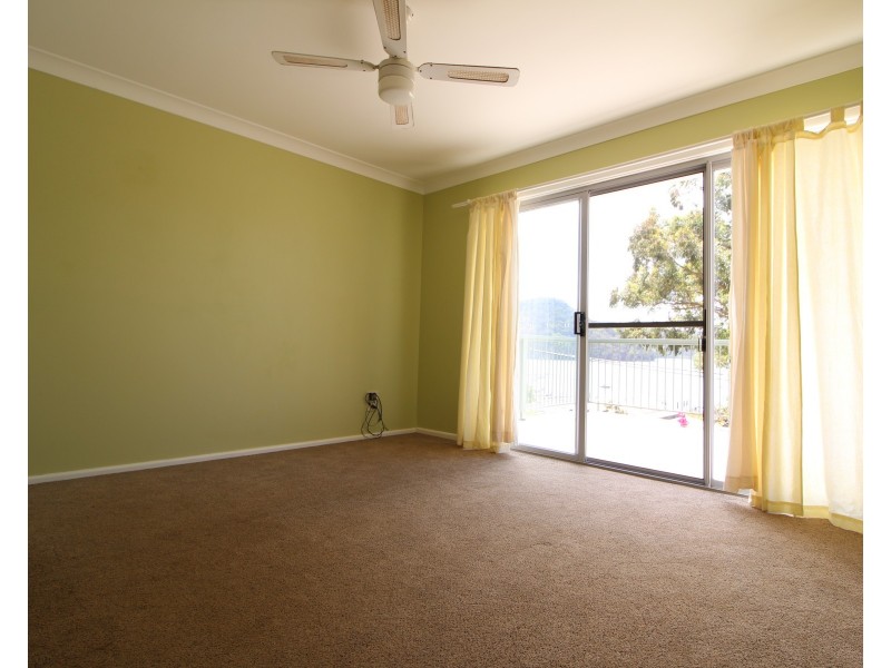 42 Taylor Street, Woy Woy Bay NSW 2256