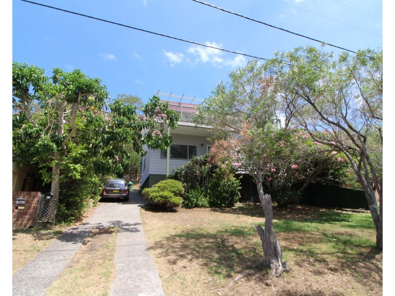 42 Taylor Street, Woy Woy Bay NSW 2256