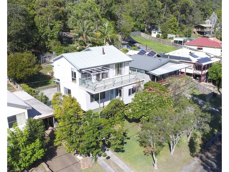 42 Taylor Street, Woy Woy Bay NSW 2256