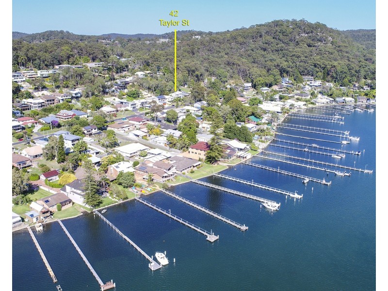 42 Taylor Street, Woy Woy Bay NSW 2256
