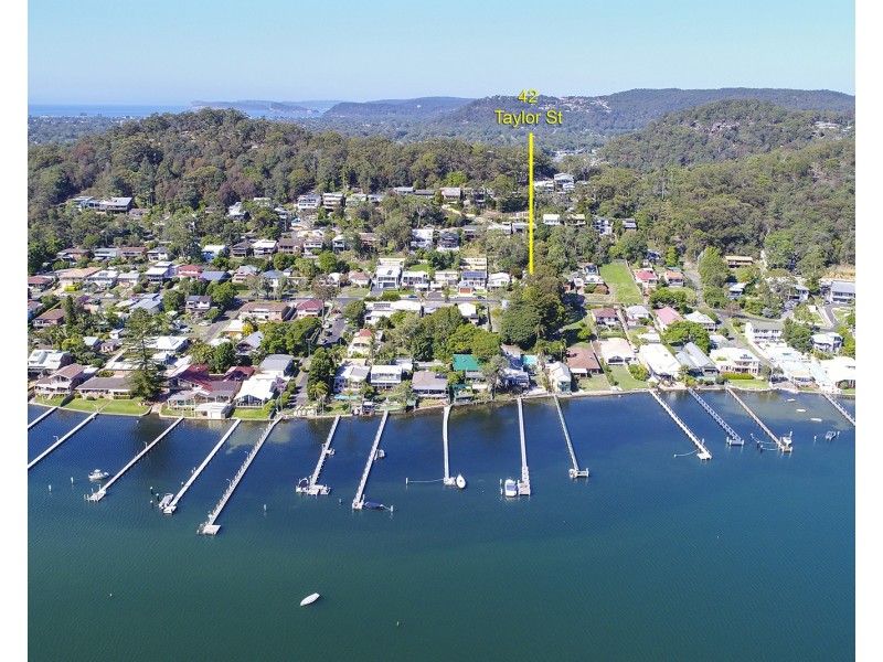 42 Taylor Street, Woy Woy Bay NSW 2256