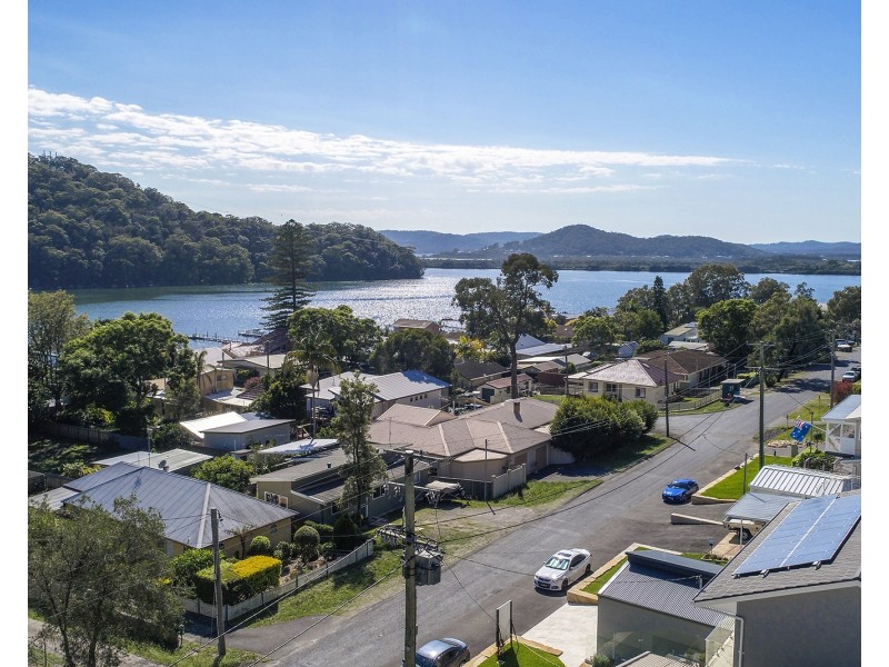 42 Taylor Street, Woy Woy Bay NSW 2256