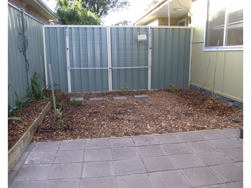 2/37 Angler Street, Woy Woy NSW 2256