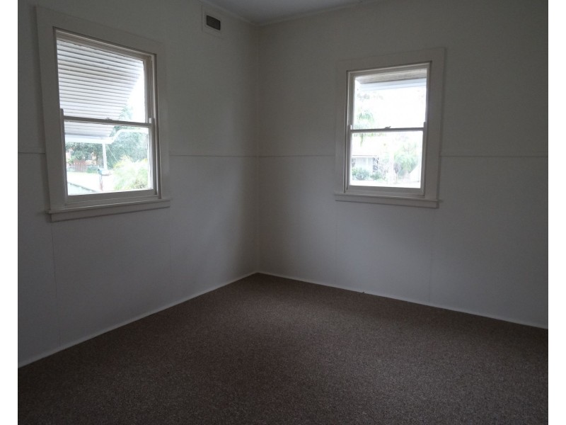 16 Calypta Road, Umina Beach NSW 2257