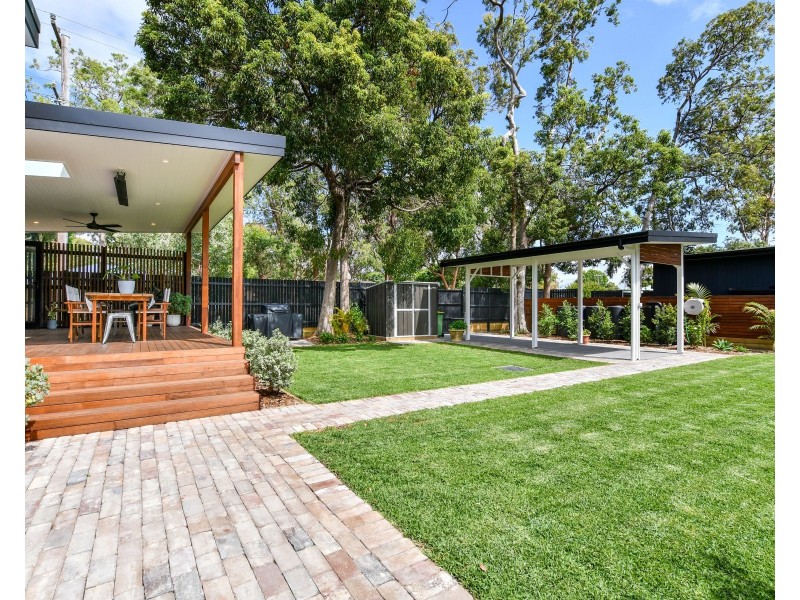 15 Wyoming Street, Blackwall NSW 2256