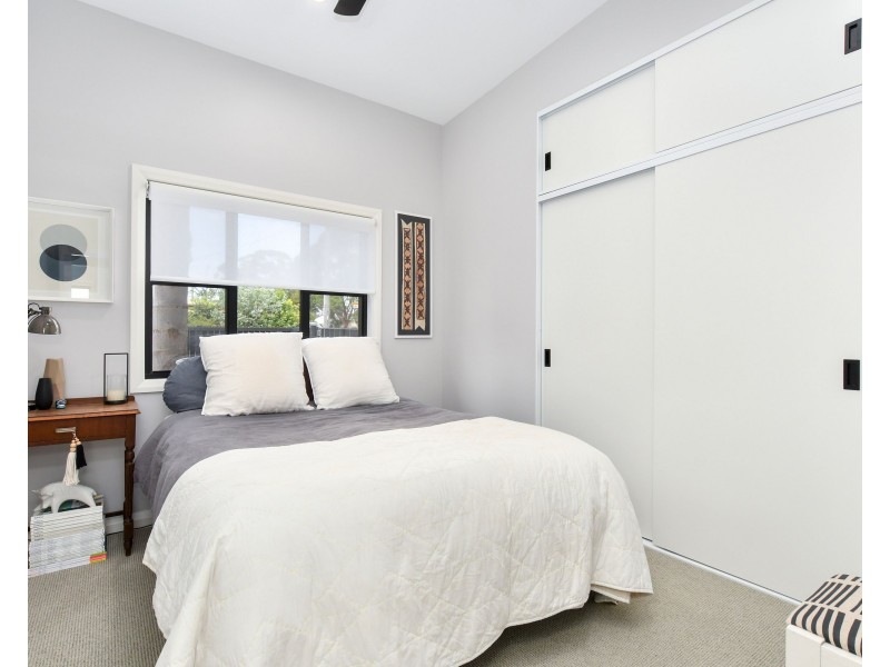 15 Wyoming Street, Blackwall NSW 2256