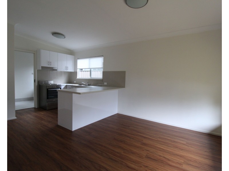 16 Trafalgar Avenue, Woy Woy NSW 2256