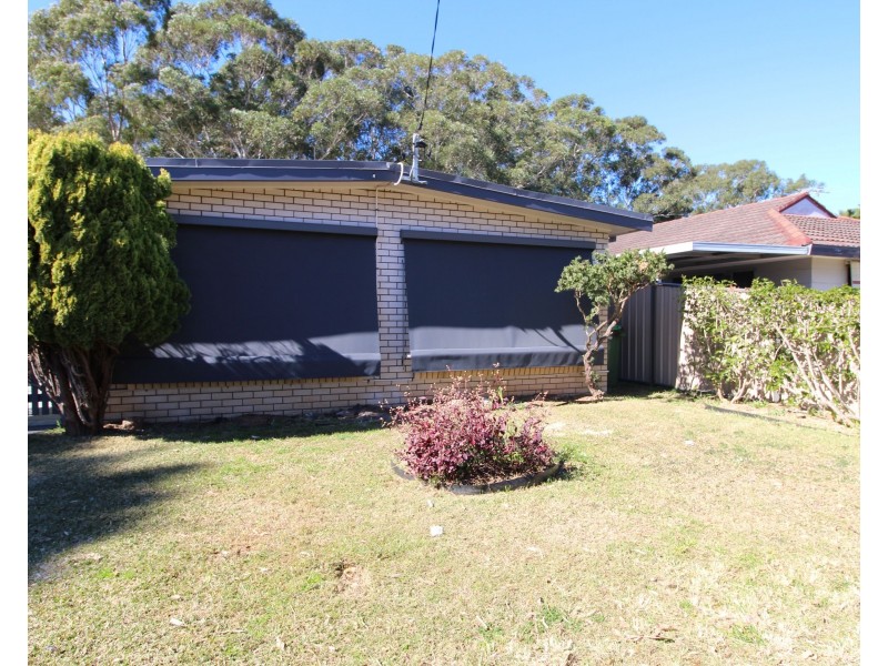 16 Trafalgar Avenue, Woy Woy NSW 2256