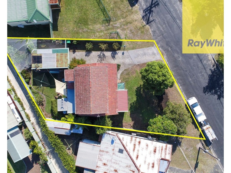 7 Rawson Road, Woy Woy NSW 2256