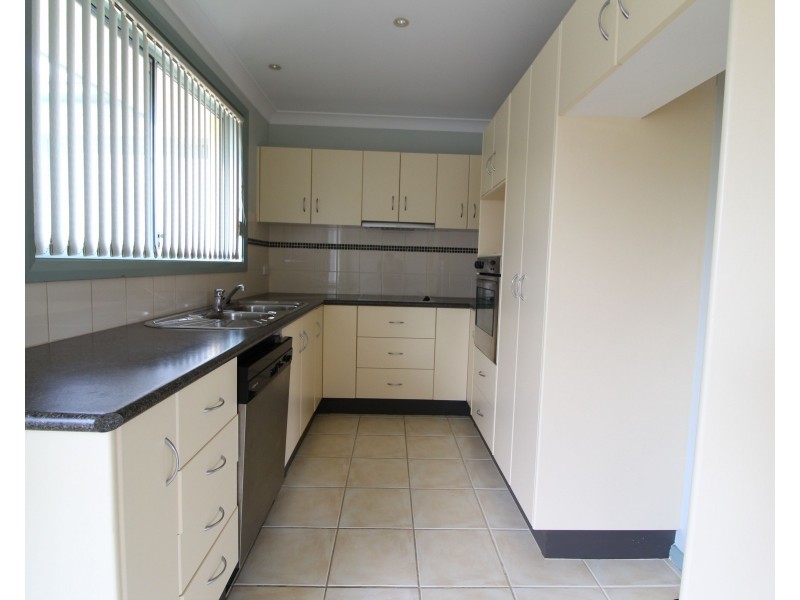 2/62 Victoria Road, Woy Woy NSW 2256