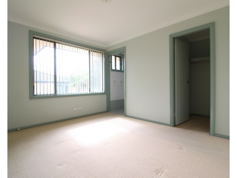 2/62 Victoria Road, Woy Woy NSW 2256