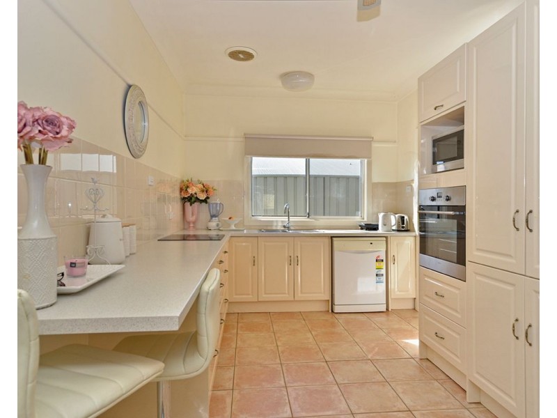 6 Norman Street, Umina Beach NSW 2257