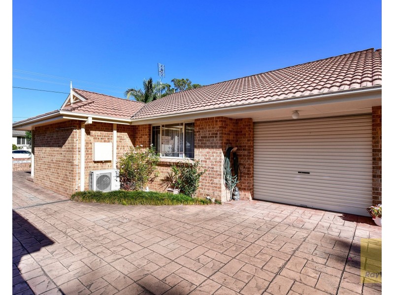 1/7 Warrigal Street, Blackwall NSW 2256