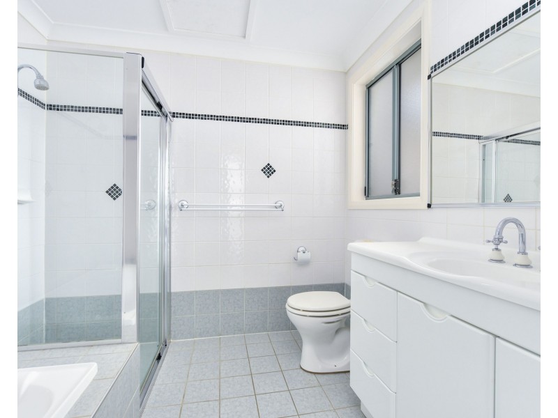 2/62 Victoria Road, Woy Woy NSW 2256