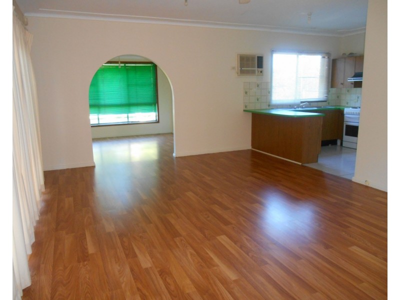 9 Cambridge Street, Umina Beach NSW 2257