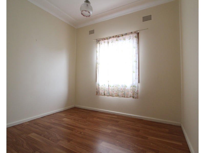 9 Cambridge Street, Umina Beach NSW 2257