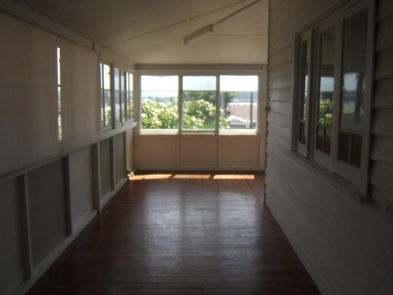 8 Cedar Crescent, Blackwall NSW 2256