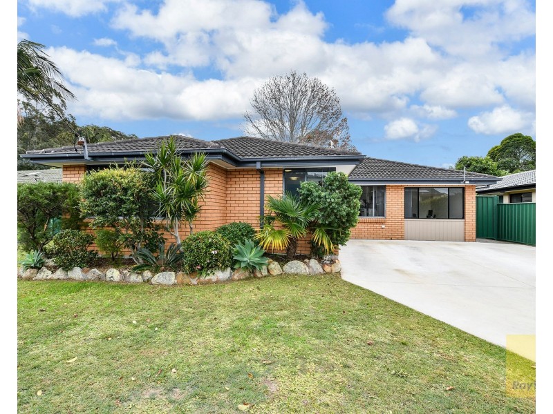 8 Karingal Close, Woy Woy NSW 2256