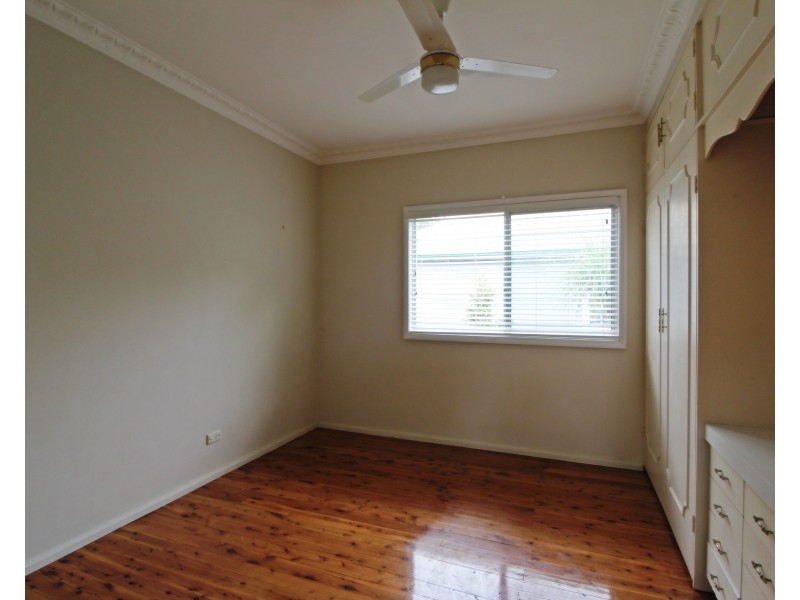 19 Banksia Street, Ettalong Beach NSW 2257